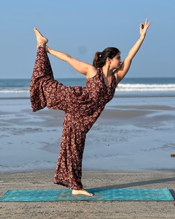 Iris Vatrana feet photo 15
