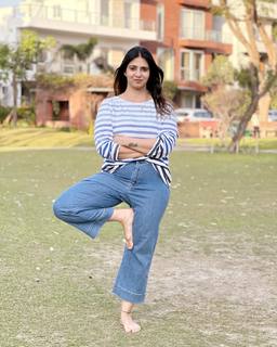 Iris Vatrana feet photo 20