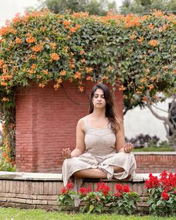 Iris Vatrana feet photo 11