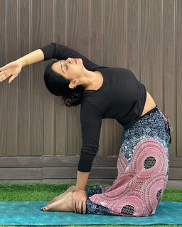 Iris Vatrana feet photo 9