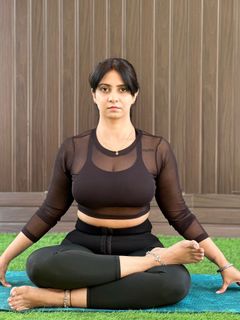 Iris Vatrana feet photo 18