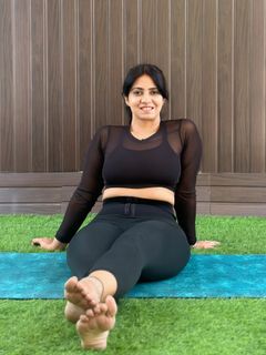 Iris Vatrana feet photo 14