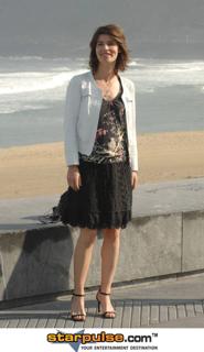 Irène Jacob feet photo 7