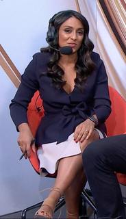 Isa Guha feet photo 16