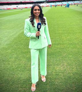 Isa Guha feet photo 7