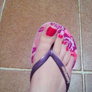 Isa Pes feet photo thumbnail