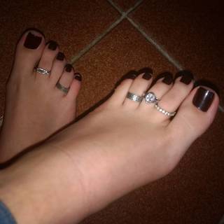 Isa Pes feet photo thumbnail