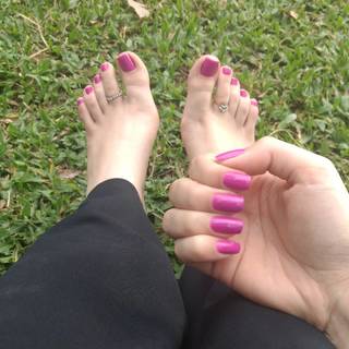 Isa Pes feet photo thumbnail