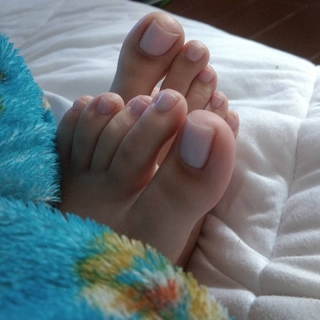 Isa Pes feet photo thumbnail