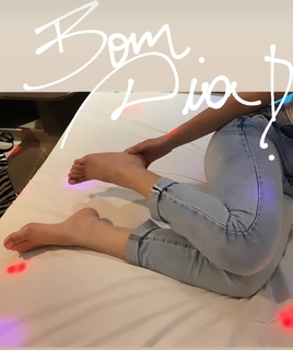 Isa Pes feet photo thumbnail