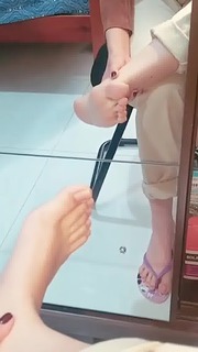 Isa Pes feet photo thumbnail