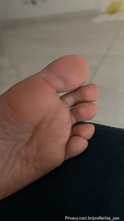 Isa Pes feet photo thumbnail