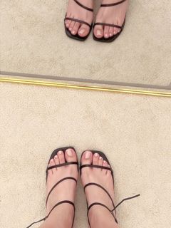 Isa Pes feet photo 12