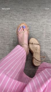 Isa Pes feet photo 17