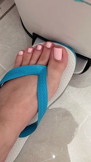 Isa Pes feet photo 9