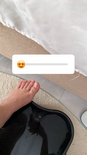 Isa Pes feet photo 4