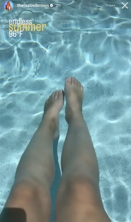 Isabel Brown feet photo 17