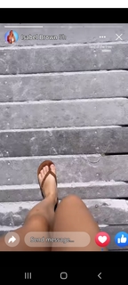 Isabel Brown feet photo 8