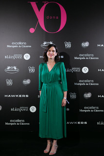 Isabel Díaz Ayuso feet photo thumbnail