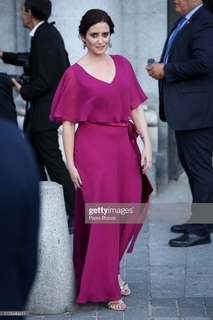 Isabel Díaz Ayuso feet photo thumbnail