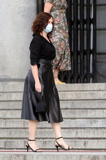 Isabel Díaz Ayuso feet photo thumbnail