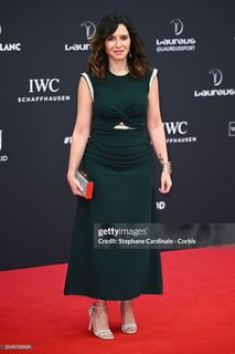 Isabel Díaz Ayuso feet photo thumbnail