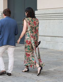 Isabel Díaz Ayuso feet photo 6
