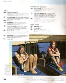 Isabel Lucas feet photo thumbnail