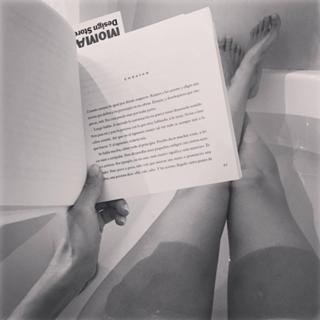Isabel Macedo feet photo 9