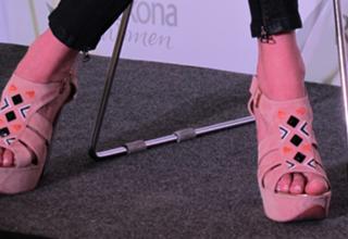 Isabel Macedo feet photo 12