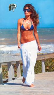 Isabel Macedo feet photo 16