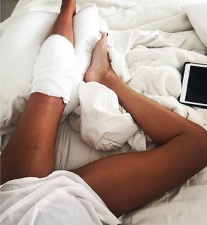 Isabel Macedo feet photo 11