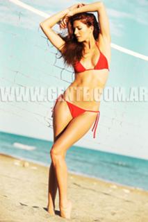 Isabel Macedo feet photo 17