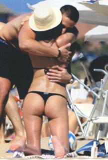 Isabel Macedo feet photo 12