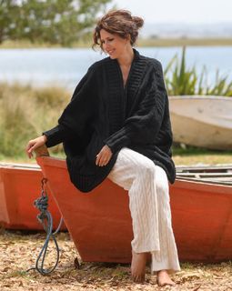 Isabel Macedo feet photo 5