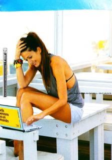 Isabel Macedo feet photo 5