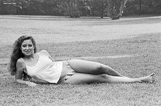 Isabel Varell feet photo thumbnail