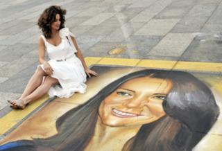Isabel Varell feet photo thumbnail