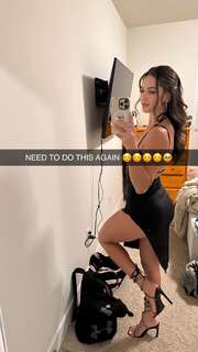 Isabela Lopez feet photo 15