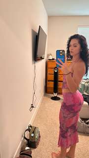 Isabela Lopez feet photo 7