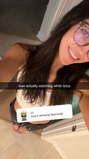 Isabela Lopez feet photo 12