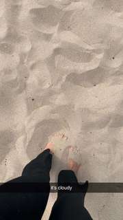 Isabela Lopez feet photo 17