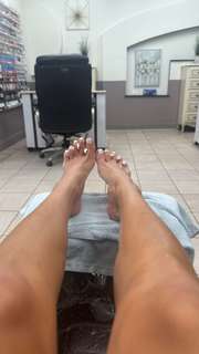 Isabela Lopez feet photo 19