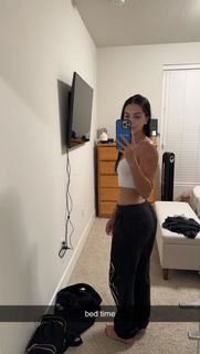 Isabela Lopez feet photo 9