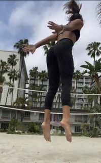 Isabela Lopez feet photo 5
