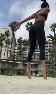 Isabela Lopez feet photo 1