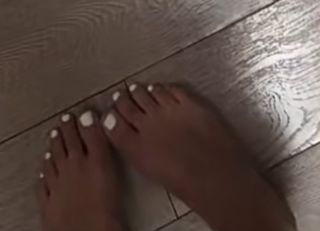 Isabela Lopez feet photo 7
