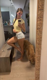 Isabela Lopez feet photo 5