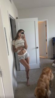 Isabela Lopez feet photo 7
