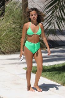 Isabela Merced feet photo thumbnail